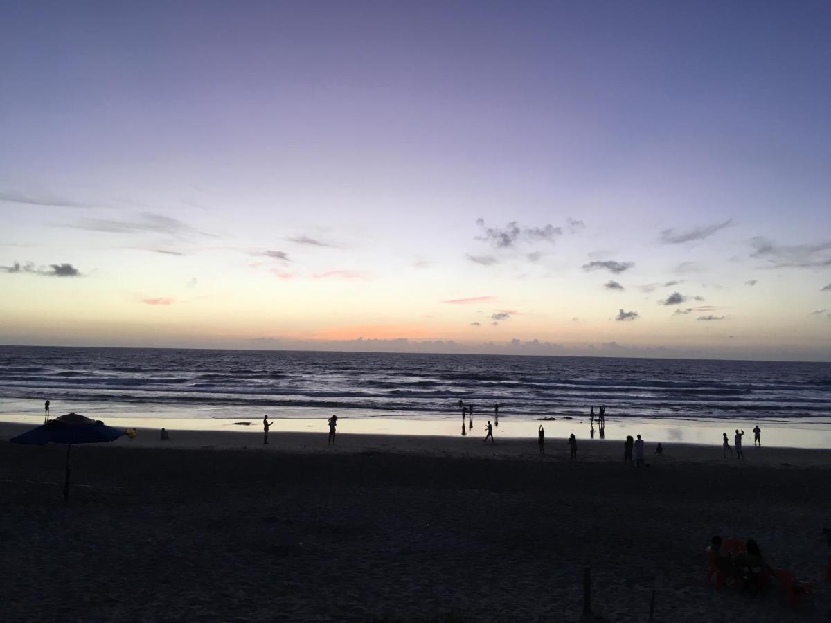 Chale Em Frente A Praia 萨尔瓦多 外观 照片